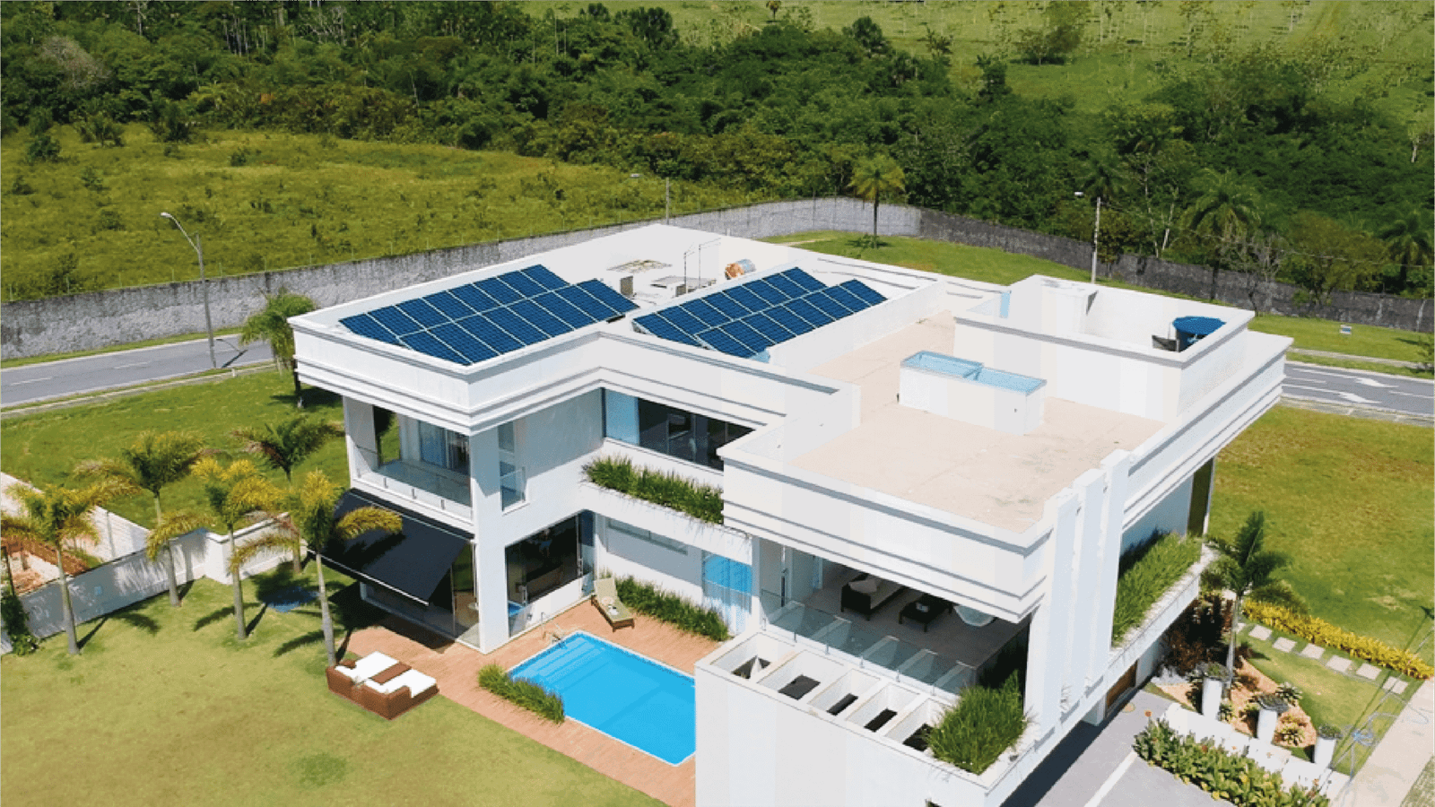 DR. JORGE, PATAUÁ 63 - 10,40 KWp — Residência